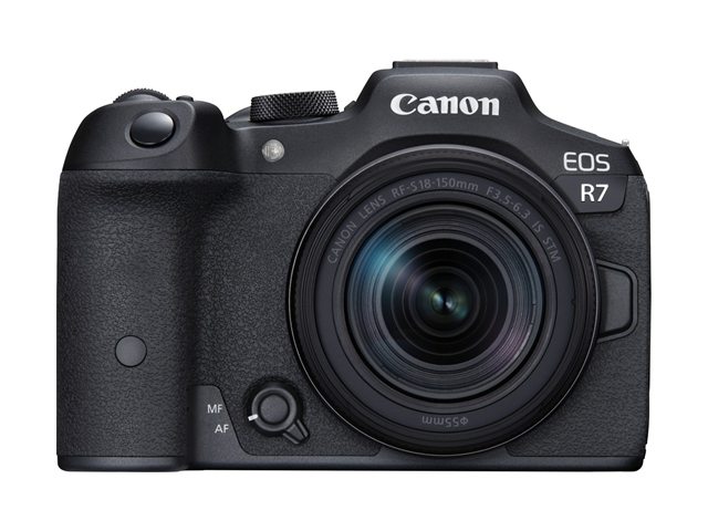 Canon EOS R7 + RF-S 18-150mm